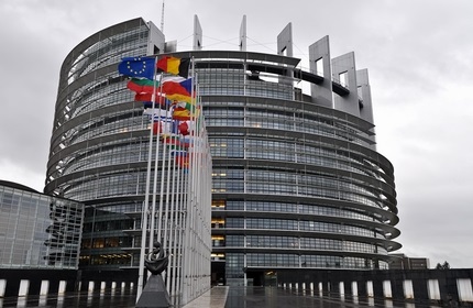 18 دسامبر، جلسه پارلمان اروپا برای تصویب قرارداد الحاق گرجستان