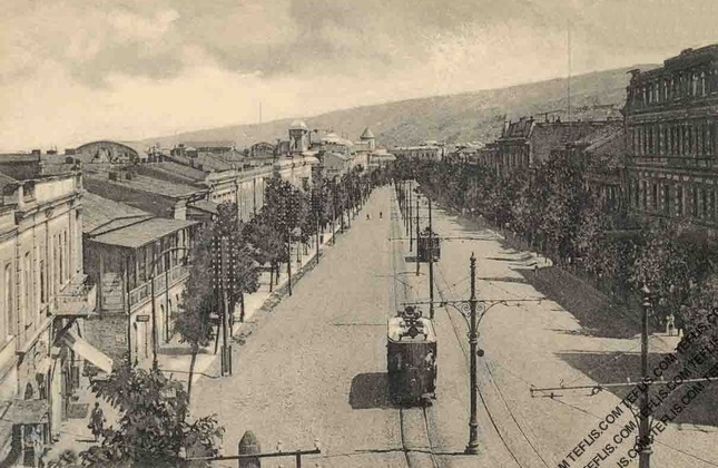 خیابان روستاولی (گولُوین) در تفلیس قدیم