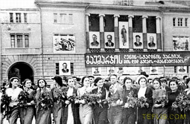 جشن اتحاد جماهیر شوروی، میدان لنین، 1933 میلادی